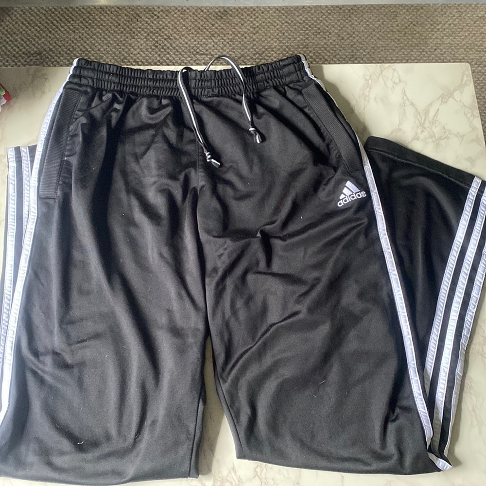 Adidas sweatpants
